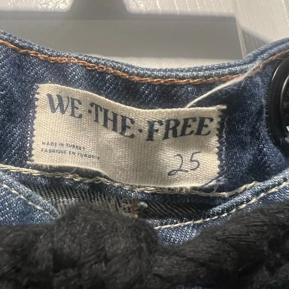 Free People We The Free Blue Moxie Barrel Jeans Size 25 - Picture 3 of 3